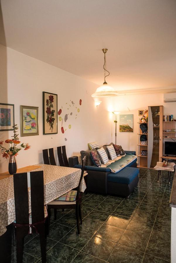 Apartment Lori Fazana Ngoại thất bức ảnh