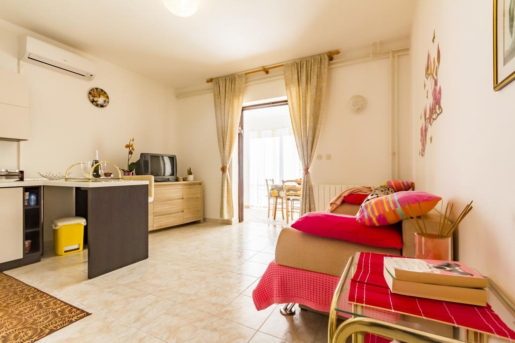 Apartment Lori Fazana Ngoại thất bức ảnh
