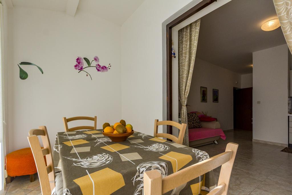 Apartment Lori Fazana Ngoại thất bức ảnh
